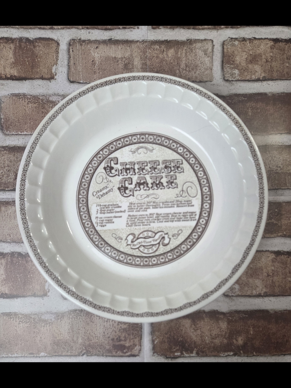 Vintage Cream and Brown Cheesecake Serving Bowl